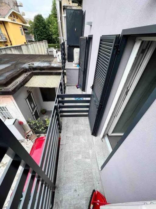 Pregevole Duplex A 1 Minuto Dalla Metro Apartment Collegno Exterior foto